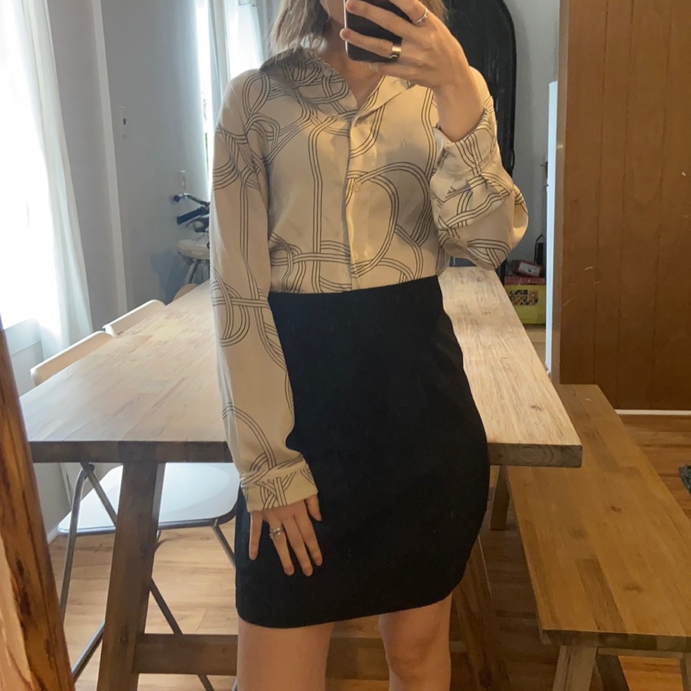 Vintage black pencil skirt